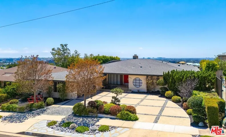 5311 Shenandoah Avenue, Los Angeles, California 90056