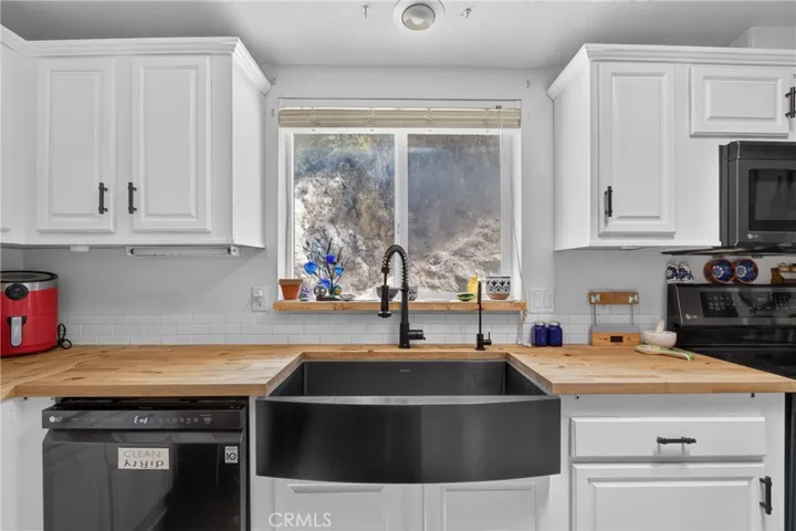 19021 Cypress, Banning, California 92220