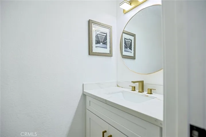 8860 La Salle 4, Cypress, California 90630