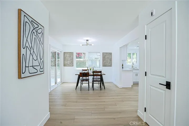 8860 La Salle 4, Cypress, California 90630