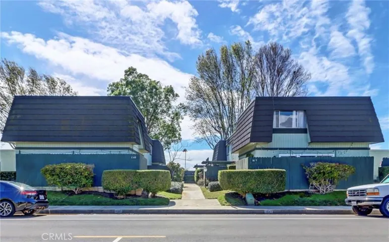 Quiet street near schools and in the Mesa Verde neighborhood. Photo from prior to current tenant.