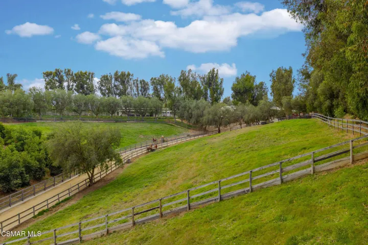 DJI_20260619181800_0330_D