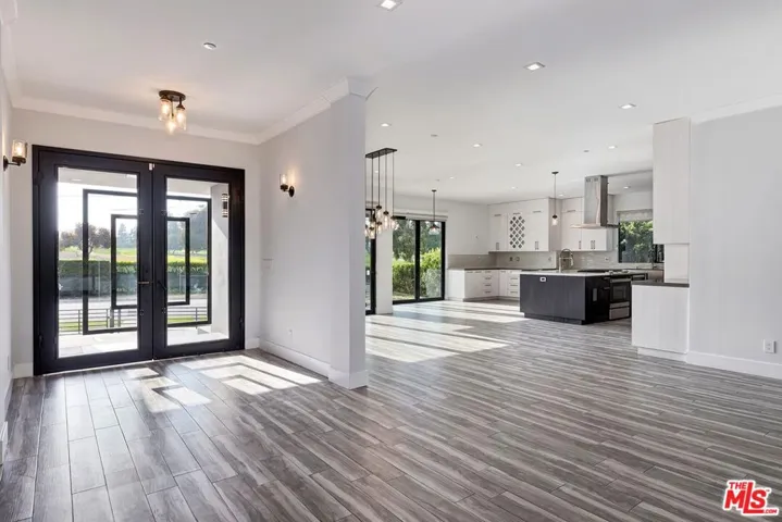 12730 Montana Avenue, Los Angeles, California 90049