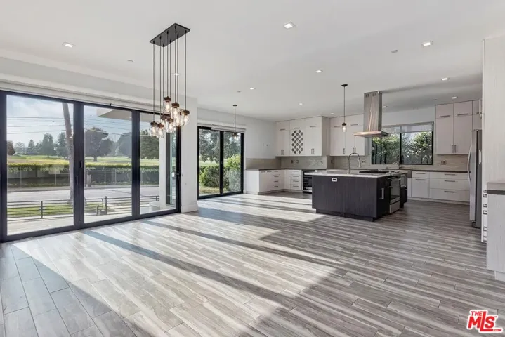 12730 Montana Avenue, Los Angeles, California 90049
