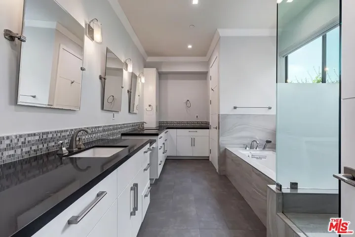 12730 Montana Avenue, Los Angeles, California 90049