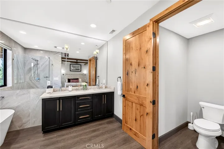 1224 Wolf Creek Court, Big Bear Lake, California 92315