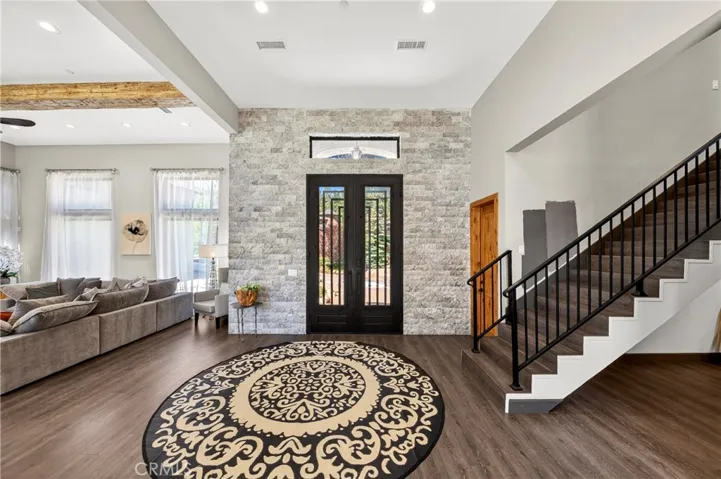1224 Wolf Creek Court, Big Bear Lake, California 92315