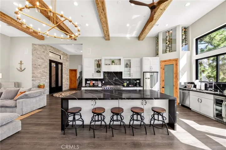 1224 Wolf Creek Court, Big Bear Lake, California 92315