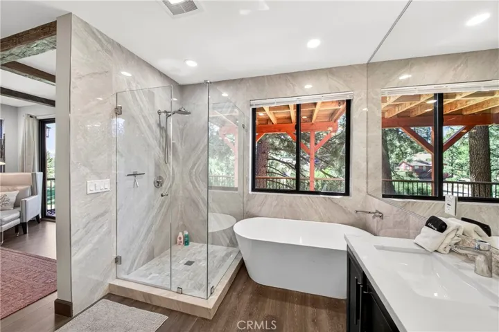 1224 Wolf Creek Court, Big Bear Lake, California 92315