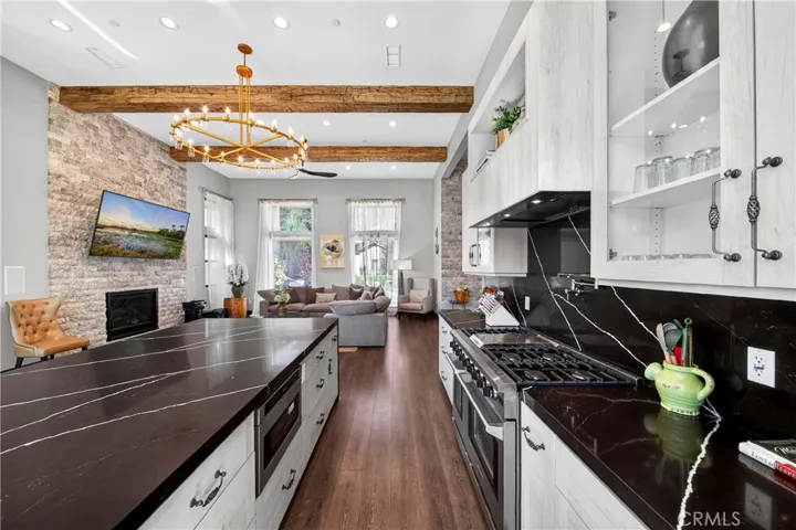 1224 Wolf Creek Court, Big Bear Lake, California 92315