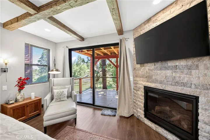 1224 Wolf Creek Court, Big Bear Lake, California 92315