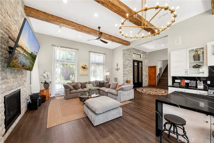 1224 Wolf Creek Court, Big Bear Lake, California 92315
