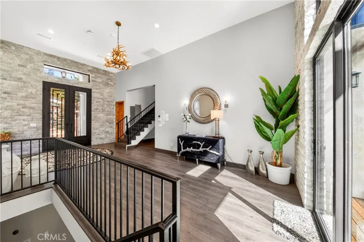 1224 Wolf Creek Court, Big Bear Lake, California 92315