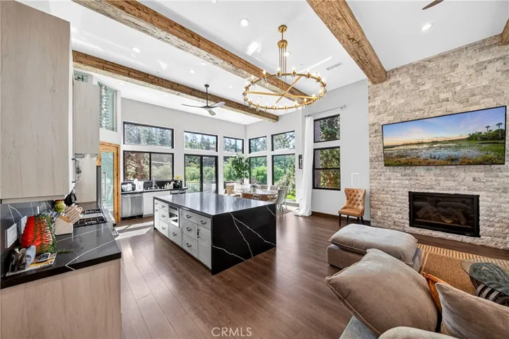 1224 Wolf Creek Court, Big Bear Lake, California 92315