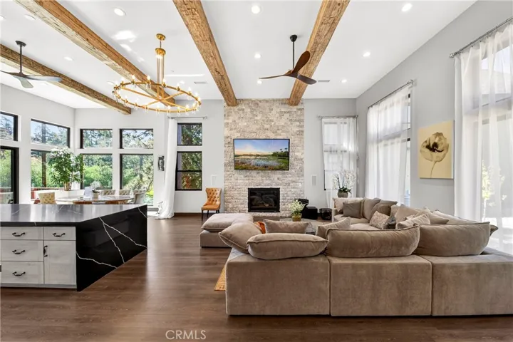 1224 Wolf Creek Court, Big Bear Lake, California 92315