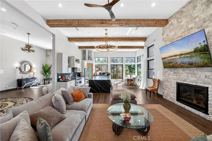 1224 Wolf Creek Court, Big Bear Lake, California 92315