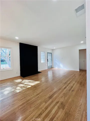 1735 Los Robles Drive, Bakersfield, California 93306