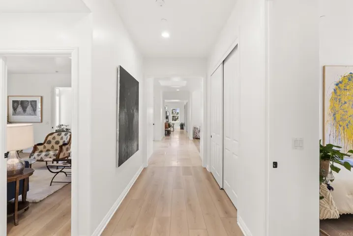 4305 Manchester Avenue, Encinitas, California 92024