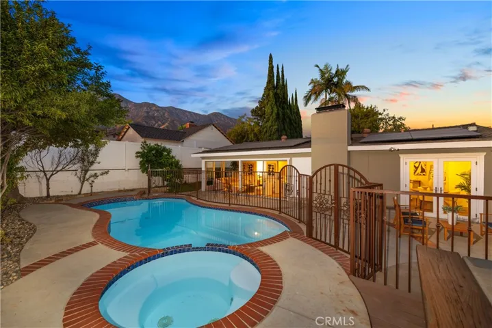 1255 Hastings Ranch Drive, Pasadena, California 91107