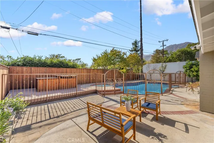 1255 Hastings Ranch Drive, Pasadena, California 91107