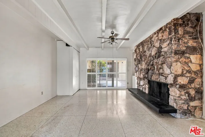 Family room leading to courtya