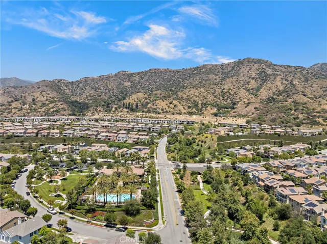 806 E Prommenade, Azusa, California 91702