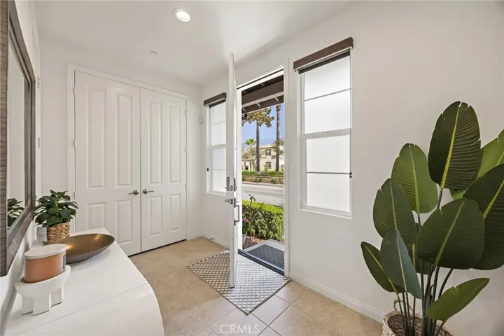 806 E Prommenade, Azusa, California 91702
