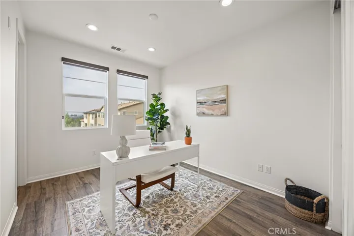 806 E Prommenade, Azusa, California 91702