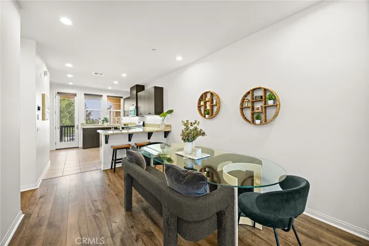 806 E Prommenade, Azusa, California 91702