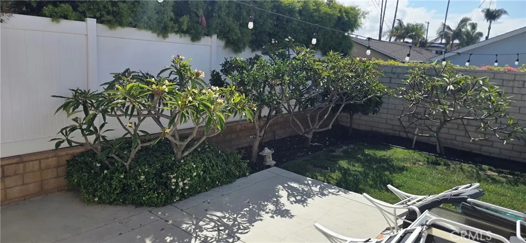 129 W Avenida Santiago, San Clemente, California 92672