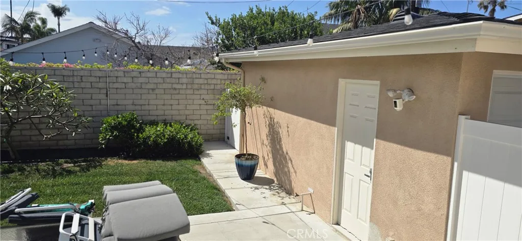 129 W Avenida Santiago, San Clemente, California 92672