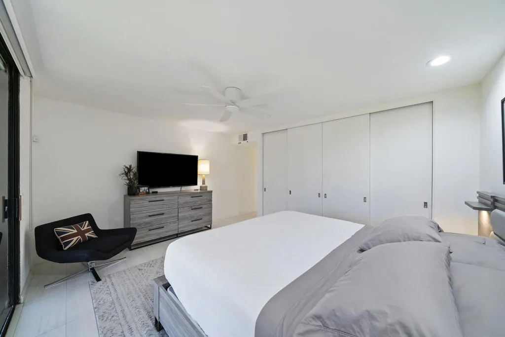 31-Primary Bedroom