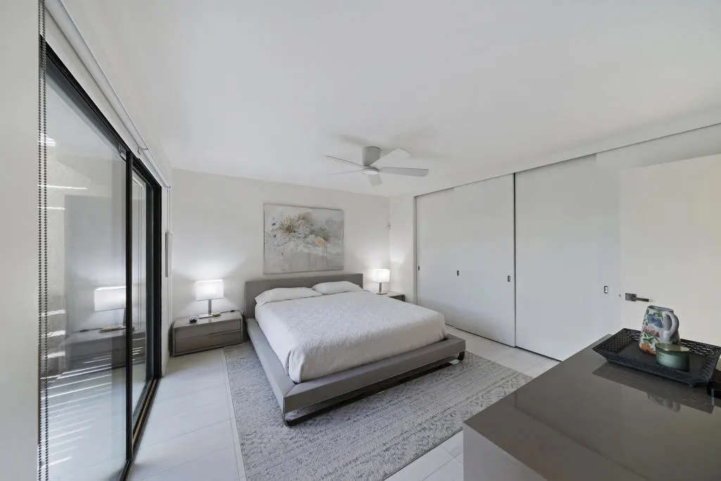 08-Bedroom 1