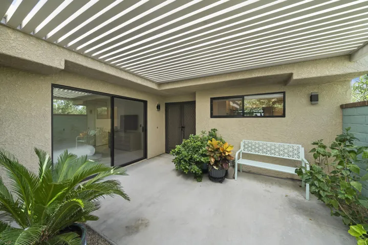 04-Front Patio