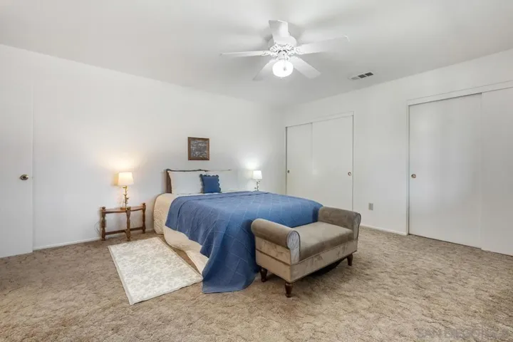 12450 Algonquin, Apple Valley, California 92308