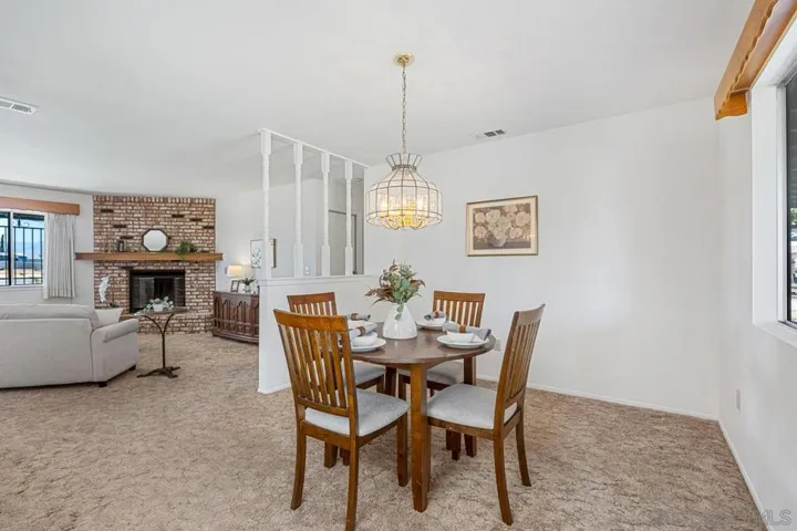 12450 Algonquin, Apple Valley, California 92308