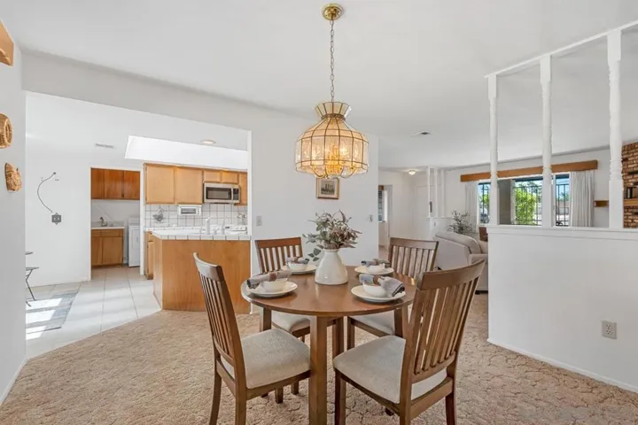 12450 Algonquin, Apple Valley, California 92308