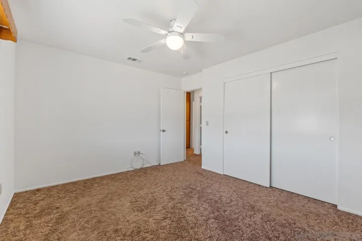12450 Algonquin, Apple Valley, California 92308