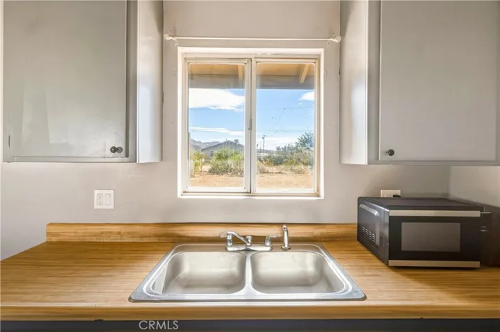 7004 49 Palms, 29 Palms, California 92277