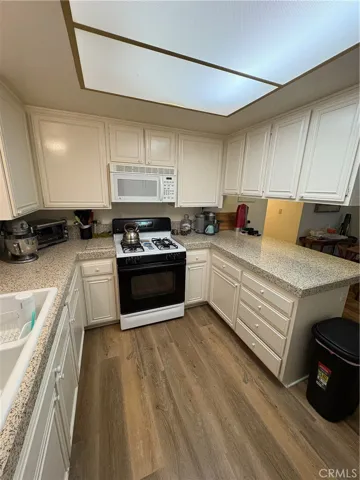 206 Fernleaf A, Corona Del Mar, California 92625