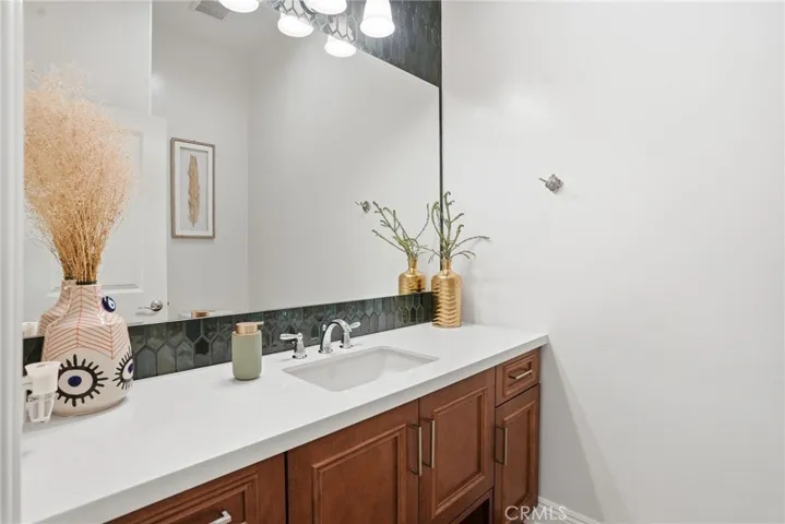 3519 Jardineire, Bakersfield, California 93311