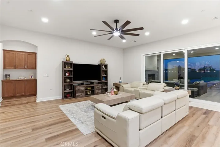 3519 Jardineire, Bakersfield, California 93311