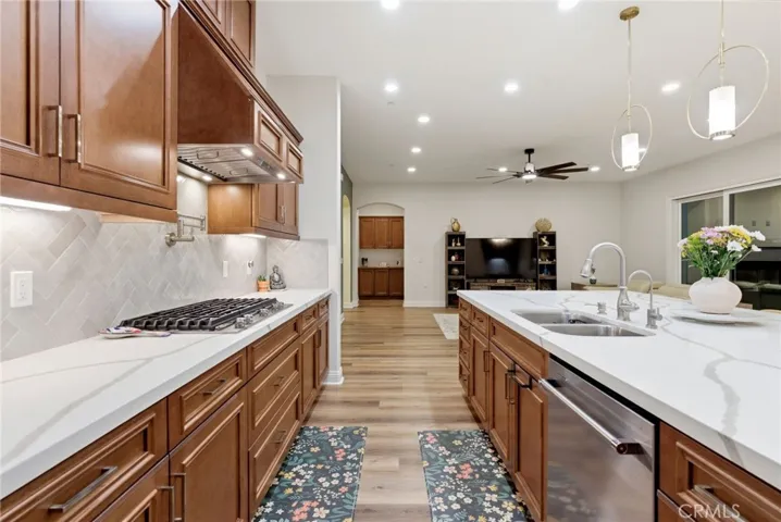 3519 Jardineire, Bakersfield, California 93311