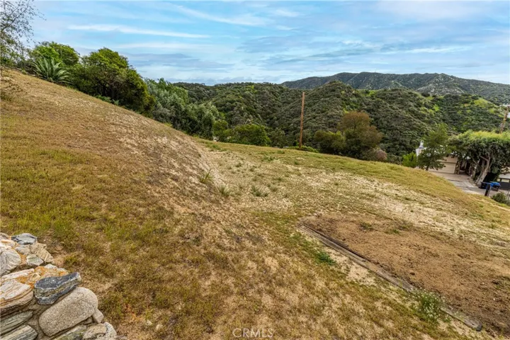 7444 Tranquil Drive, Tujunga, California 91042