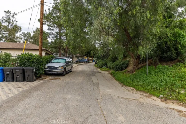 7444 Tranquil Drive, Tujunga, California 91042