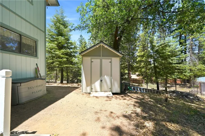 Rear yard with shed