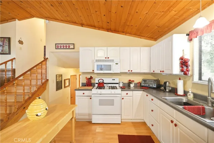 849 Ford, Big Bear Lake, California 92315