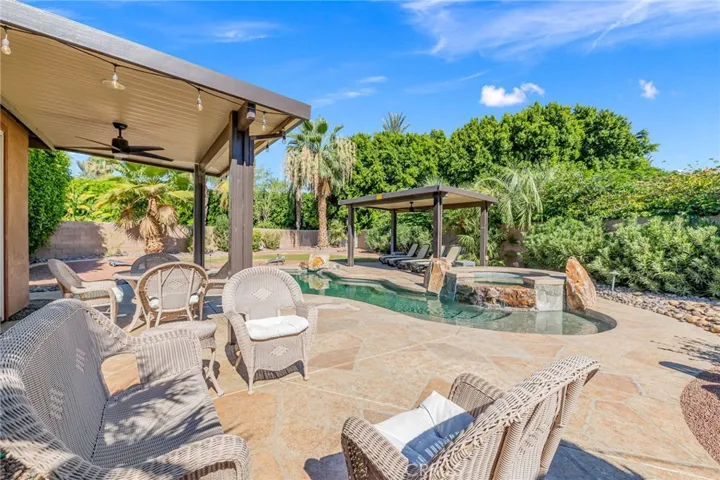 Sitting area in Backyard