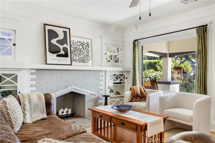 2923 Jeffries, Los Angeles, California 90065