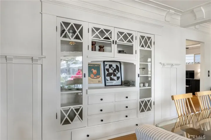 2923 Jeffries, Los Angeles, California 90065